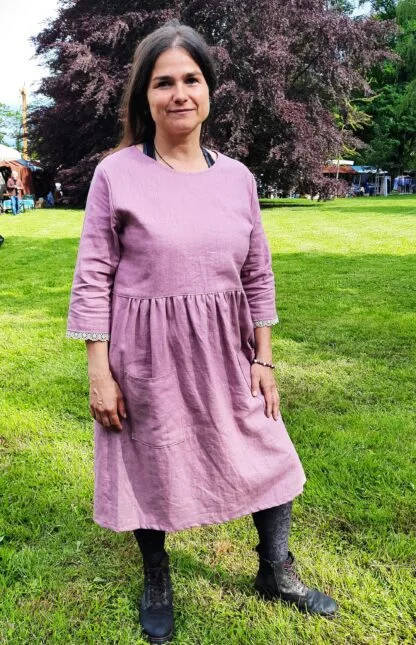 Lněné šaty MAUVE s krajkou - Image 6