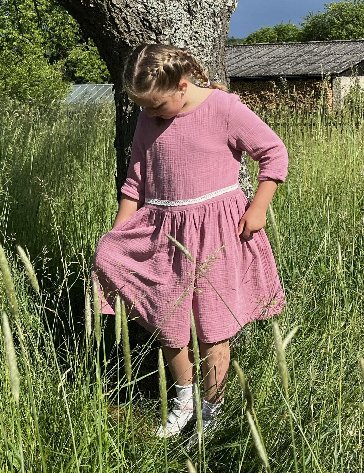 Mušelínové šaty - OLD ROSE s krajkou - Obrázek 3